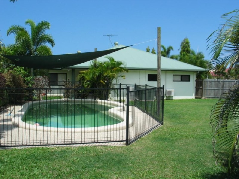 Kewarra Beach QLD 4879