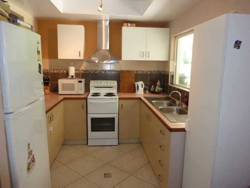 11 Eddy Street, Clifton Beach QLD 4879