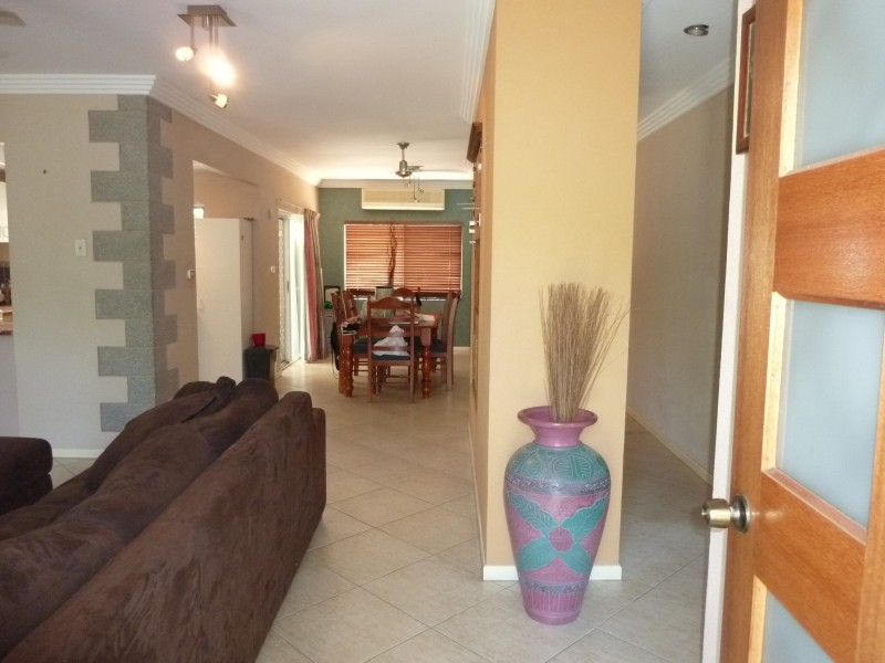 11 Eddy Street, Clifton Beach QLD 4879