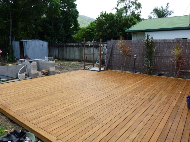 11 Eddy Street, Clifton Beach QLD 4879