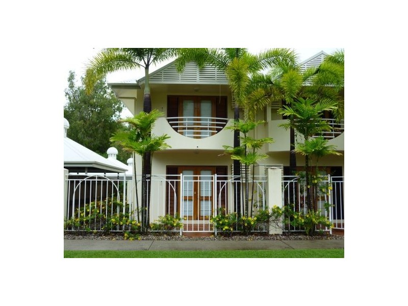 1/32 Oliva Street, Palm Cove QLD 4879
