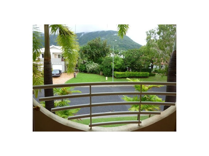 1/32 Oliva Street, Palm Cove QLD 4879