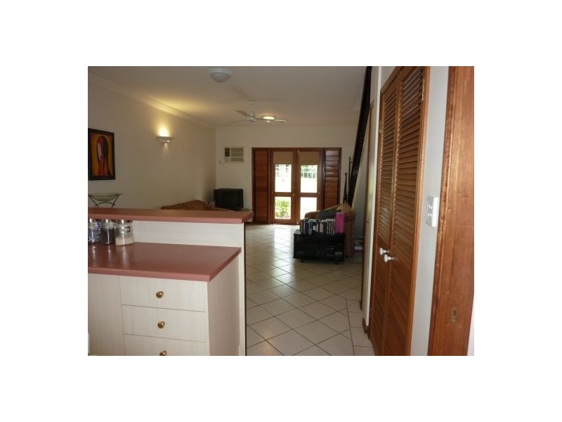 1/32 Oliva Street, Palm Cove QLD 4879