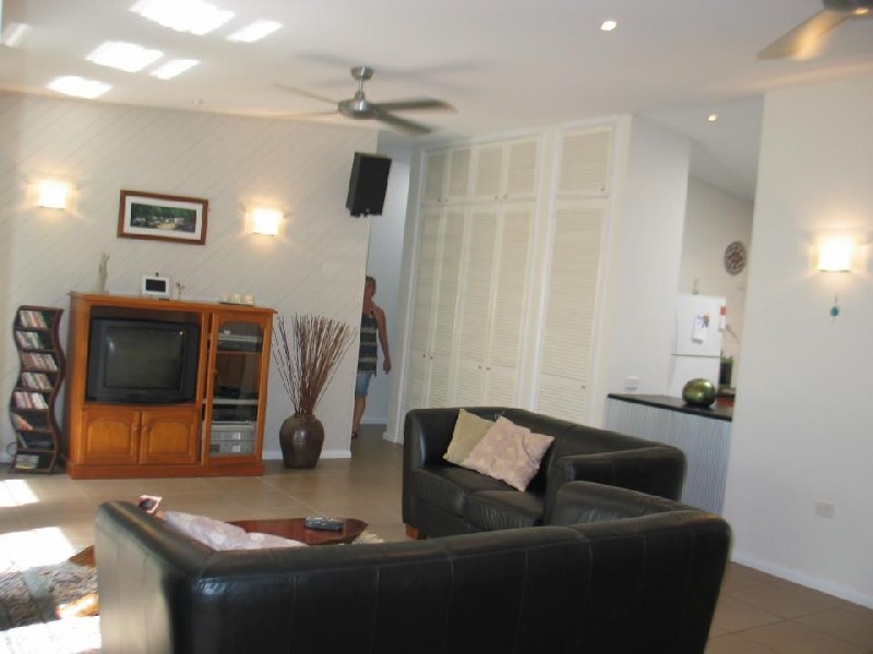 31 CLIFTON ROAD, Clifton Beach QLD 4879