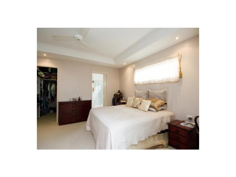 2 ISAAC SMITH CLOSE, Kewarra Beach QLD 4879