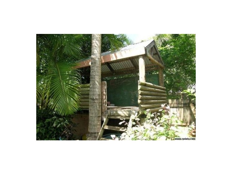 2 ISAAC SMITH CLOSE, Kewarra Beach QLD 4879