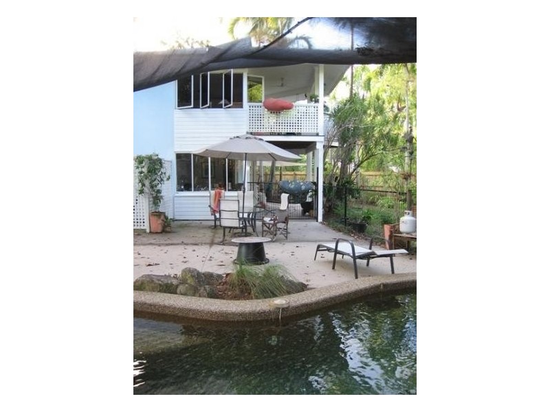 Clifton Beach QLD 4879