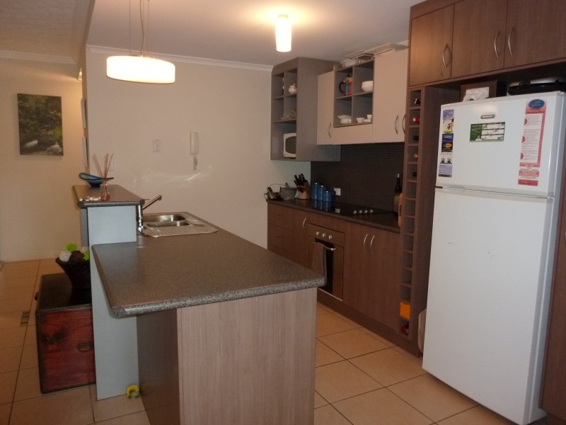 14/1804 Captain Cook Hway, Clifton Beach QLD 4879