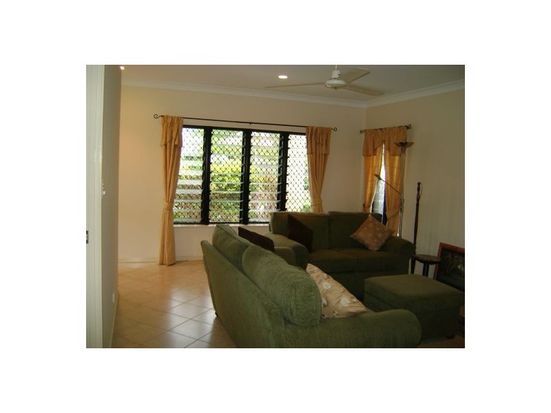 16 Etty Street, Kewarra Beach QLD 4879