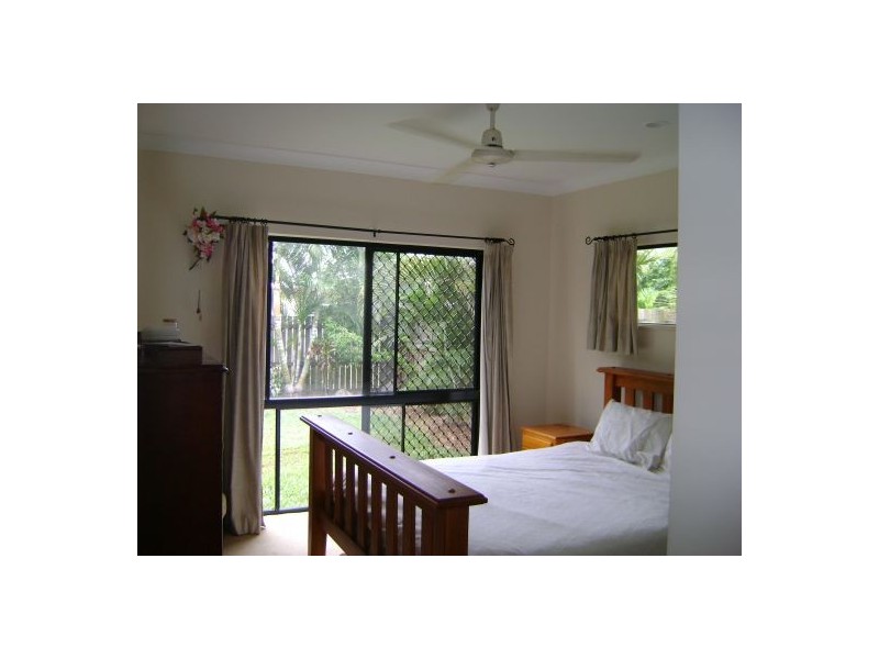 16 Etty Street, Kewarra Beach QLD 4879