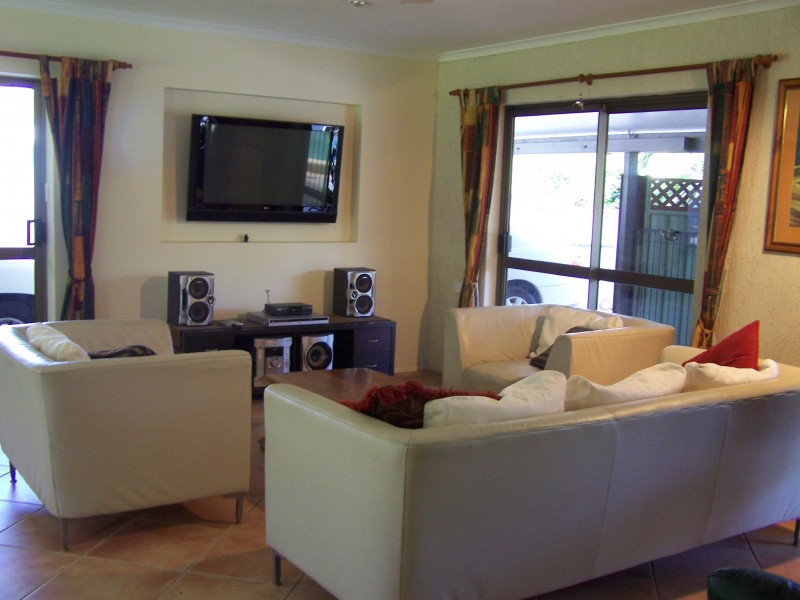 5 Madang Street, Trinity Beach QLD 4879