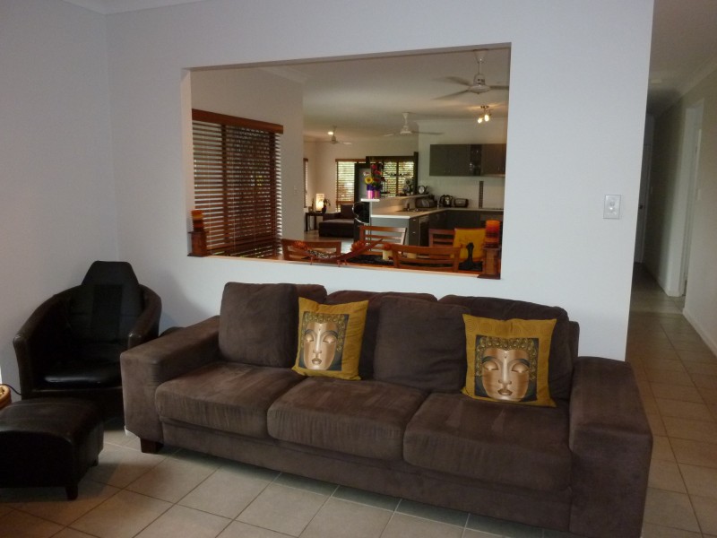 11 Imooya Place, Trinity Park QLD 4879