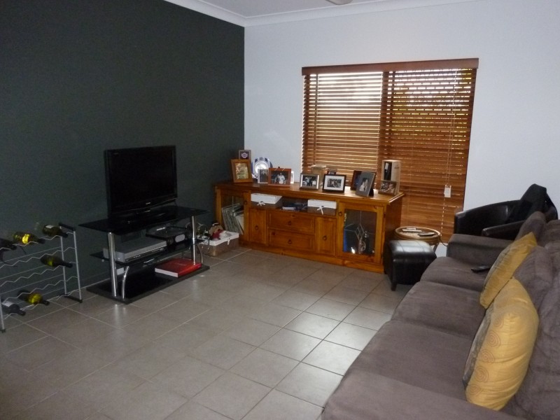 11 Imooya Place, Trinity Park QLD 4879