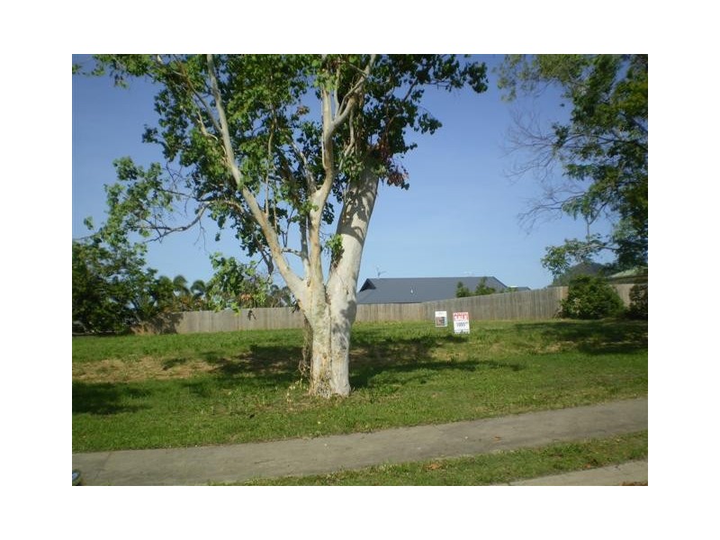 74 MOORE ROAD, Kewarra Beach QLD 4879