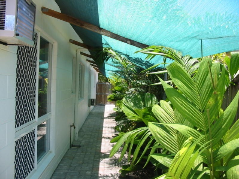 25 Albatross Street, Kewarra Beach QLD 4879