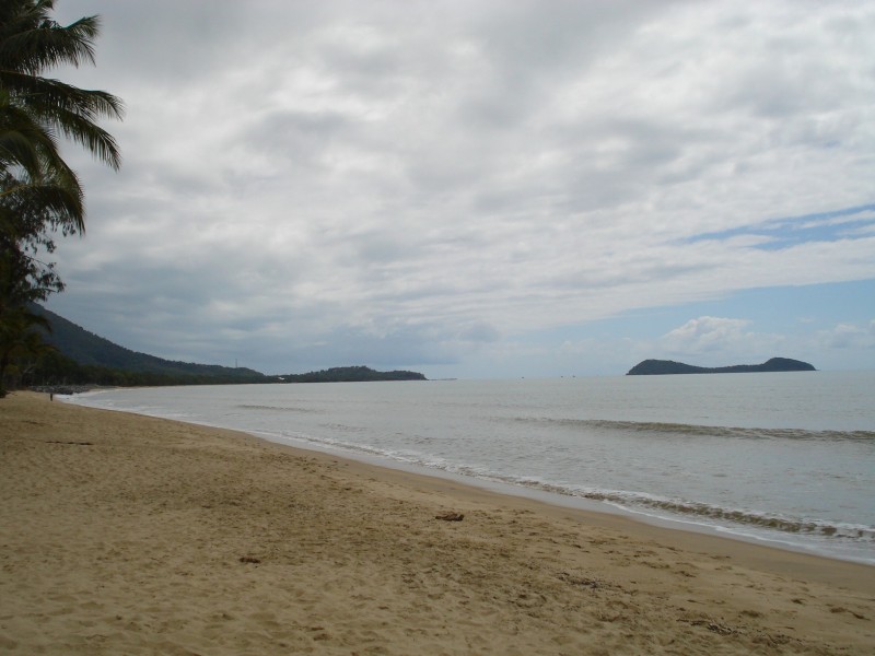 25 Albatross Street, Kewarra Beach QLD 4879