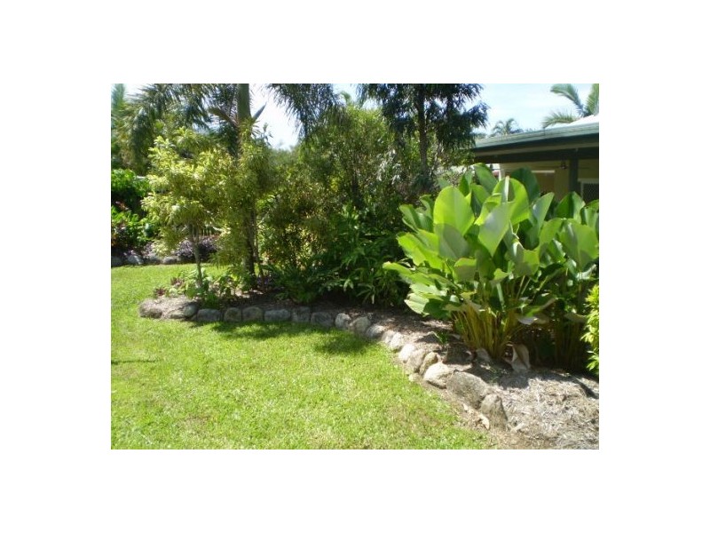 1 CABARITA STREET, Kewarra Beach QLD 4879