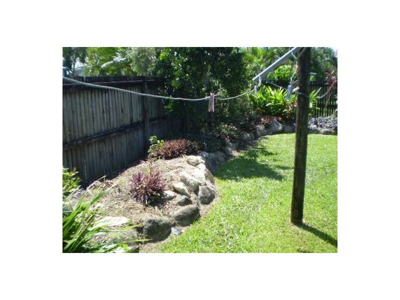 1 CABARITA STREET, Kewarra Beach QLD 4879