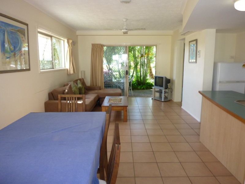 U409/2 Keem Street, Trinity Beach QLD 4879