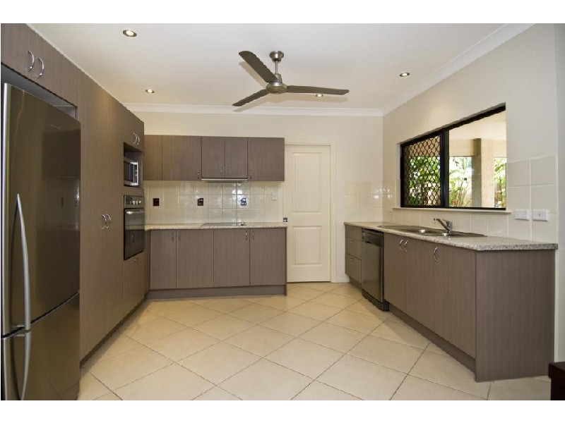 5 TYDEMAN CRESCENT, Clifton Beach QLD 4879
