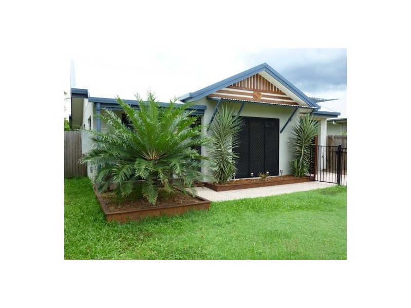5 Venice Close, Kewarra Beach QLD 4879