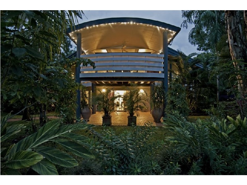 2 GANNET STREET, Kewarra Beach QLD 4879