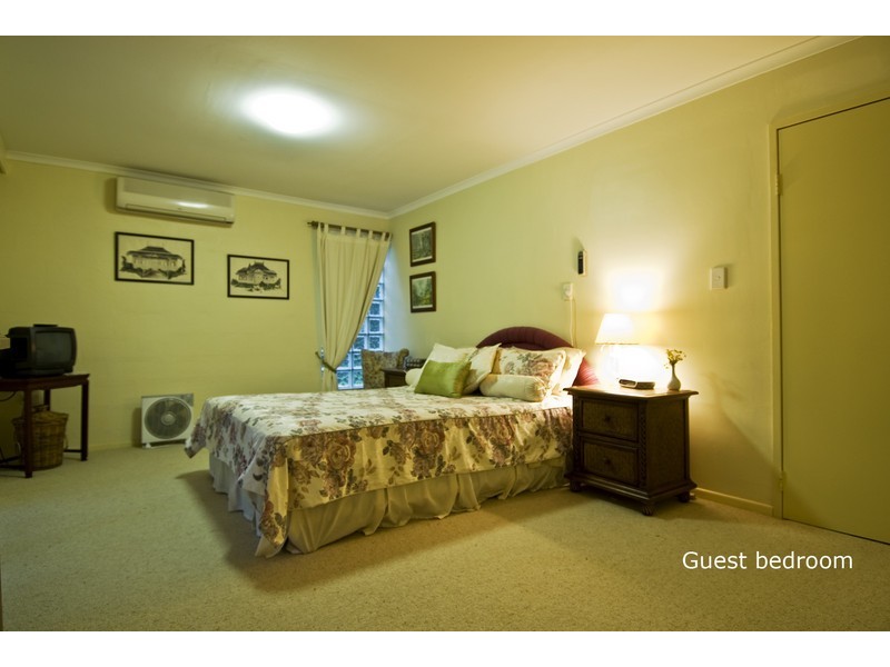 2 GANNET STREET, Kewarra Beach QLD 4879