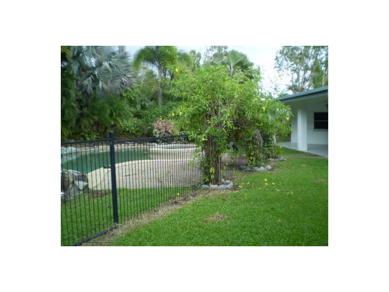 41 Beaver Street, Clifton Beach QLD 4879