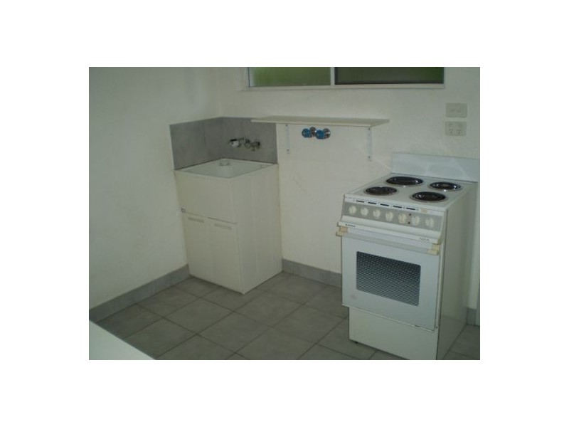 41 Beaver Street, Clifton Beach QLD 4879