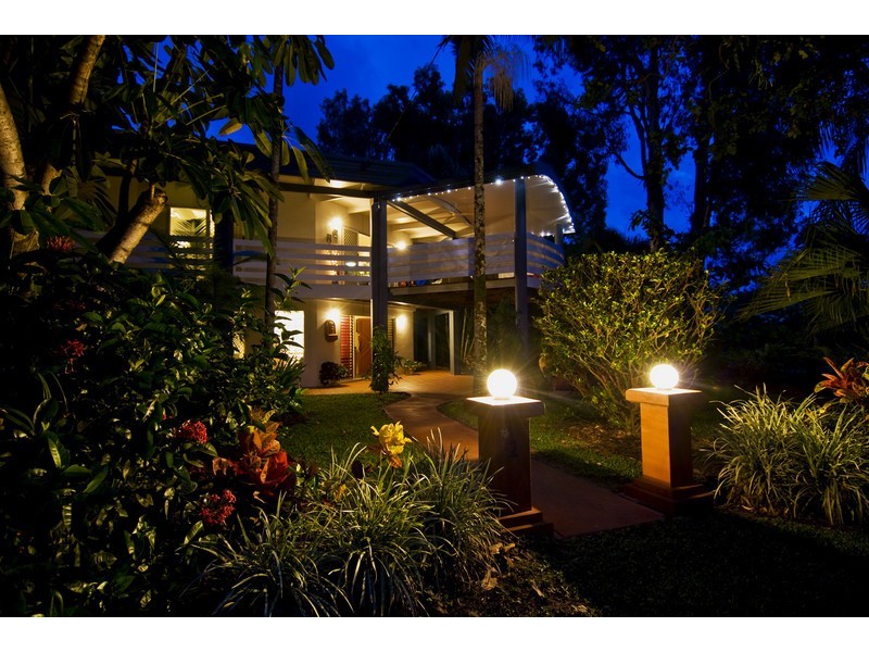 2 GANNET STREET, KEWARRA BEACH, Cairns QLD 4870