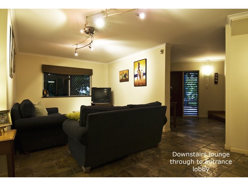 2 GANNET STREET, KEWARRA BEACH, Cairns QLD 4870