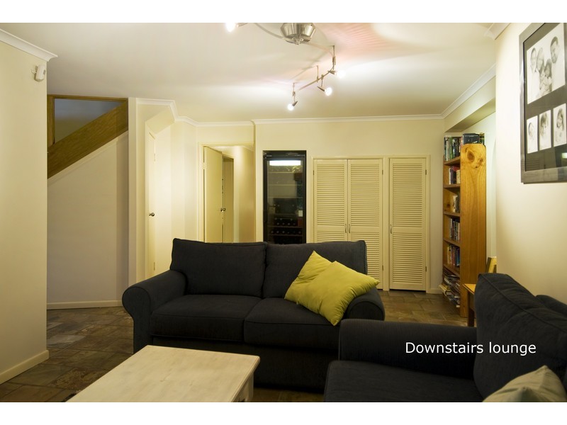 2 GANNET STREET, KEWARRA BEACH, Cairns QLD 4870