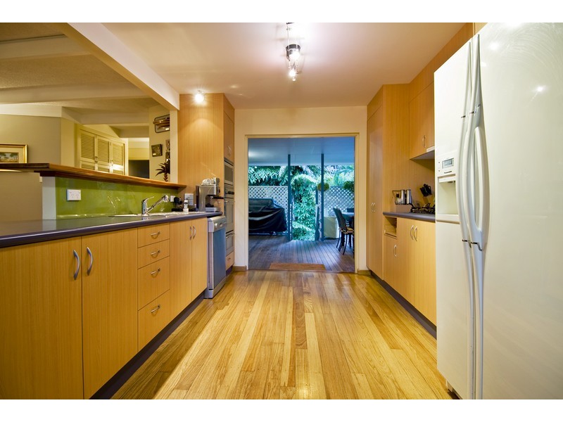 2 GANNET STREET, KEWARRA BEACH, Cairns QLD 4870