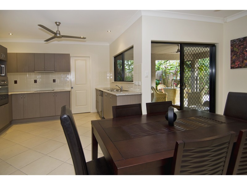 5 TYDEMAN CRESCENT, CLIFTON BEACH, Cairns QLD 4870