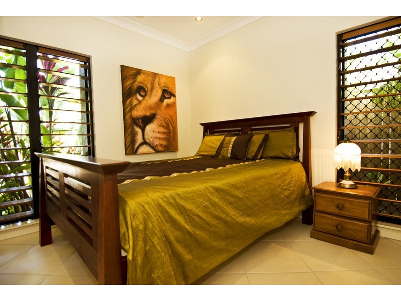 5 TYDEMAN CRESCENT, CLIFTON BEACH, Cairns QLD 4870