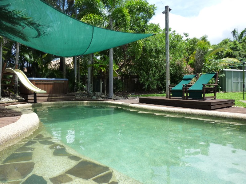 9 Ilse Close, Clifton Beach QLD 4879