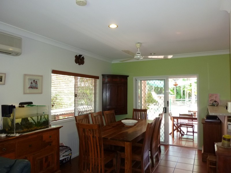 9 Ilse Close, Clifton Beach QLD 4879