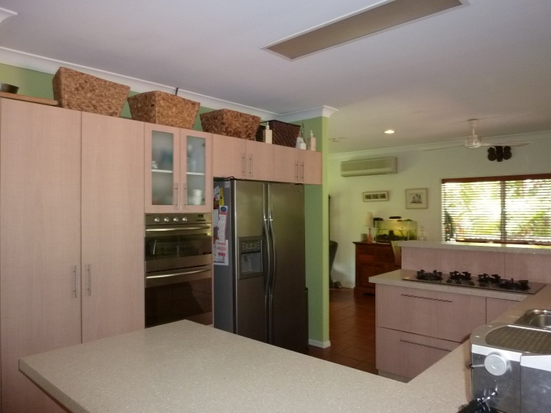 9 Ilse Close, Clifton Beach QLD 4879