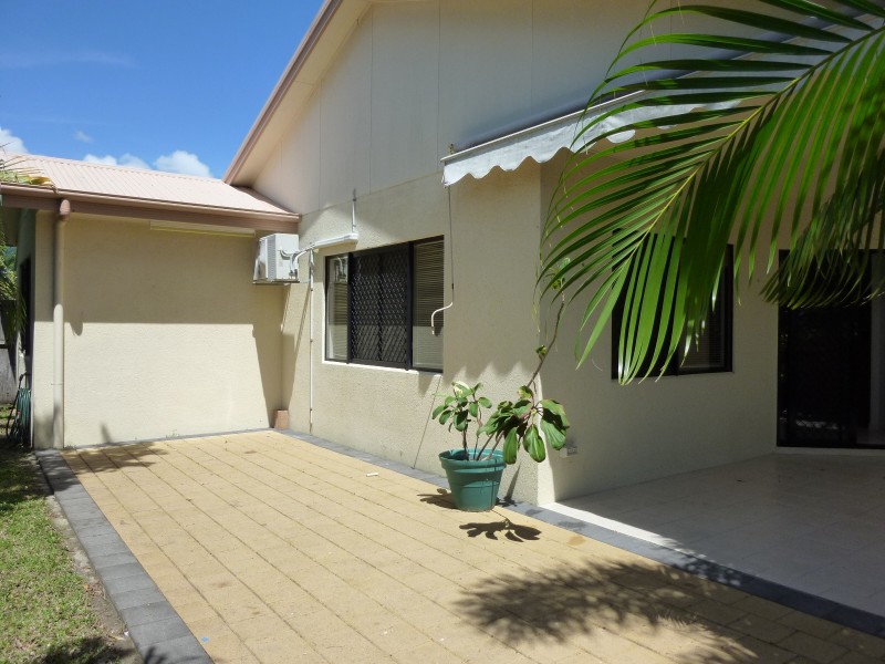 71 Nova Street, Kewarra Beach QLD 4879