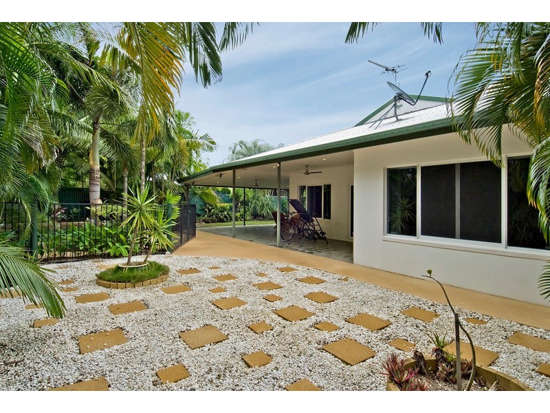 10 Cronulla Close, Kewarra Beach QLD 4879