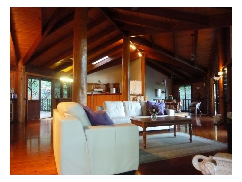 25-27 LARK CLOSE,, Clifton Beach QLD 4879