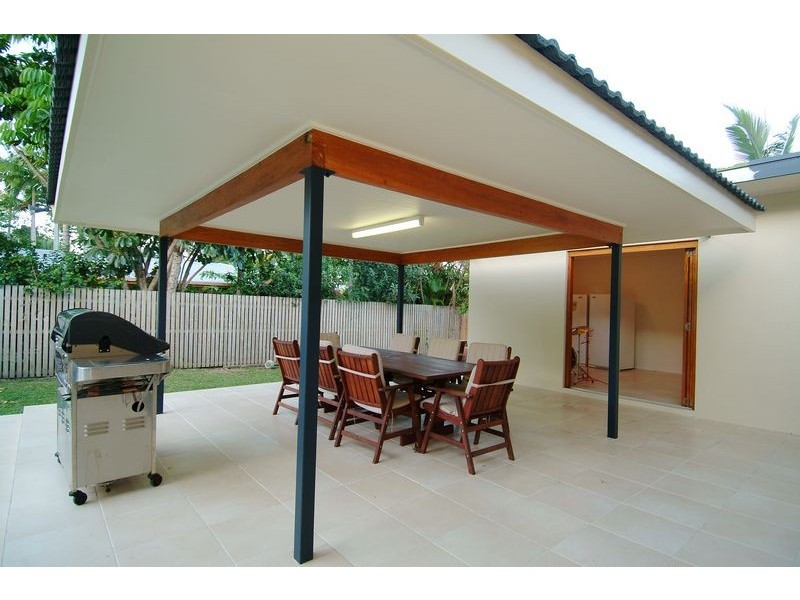 50 VEIVERS ROAD, PALM COVE, Cairns QLD 4870