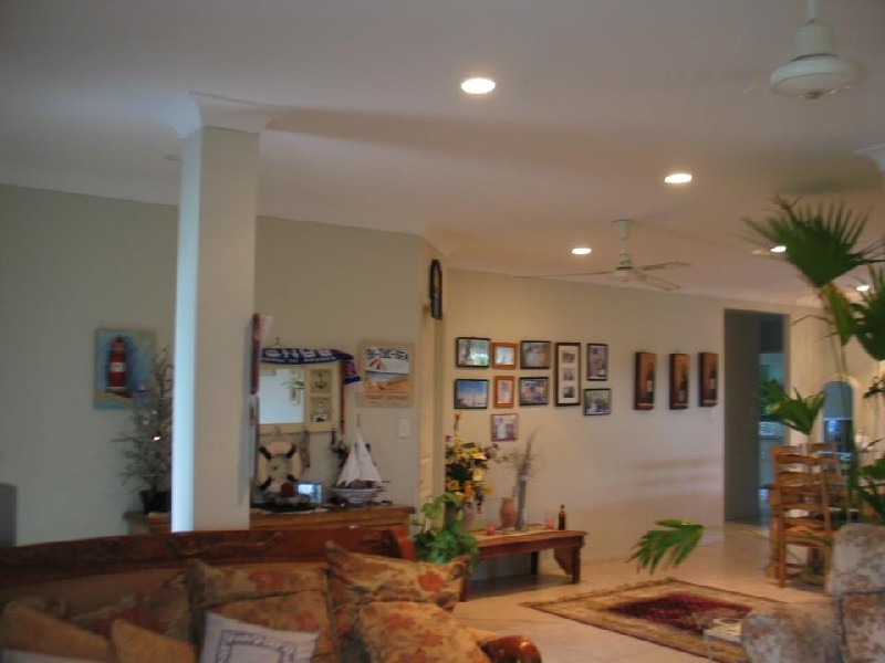 6 VENICE CLOSE, Kewarra Beach QLD 4879