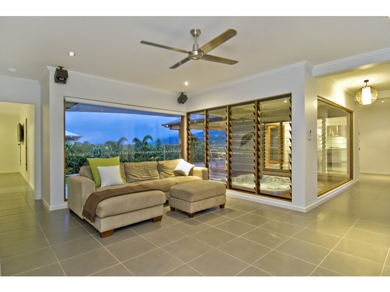 59 CATAMARAN CIRCUIT, Trinity Beach QLD 4879