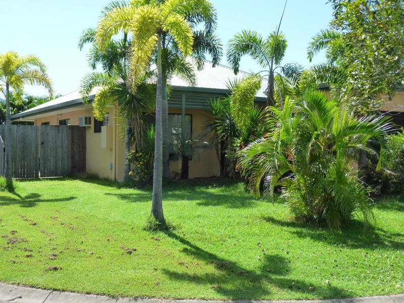 16 Kirra Close, Kewarra Beach QLD 4879