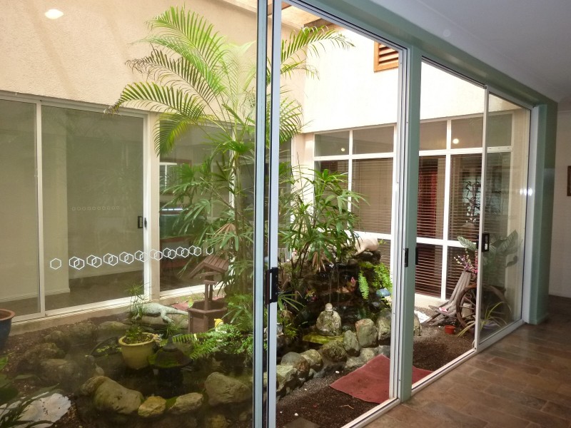 Kewarra Beach QLD 4879