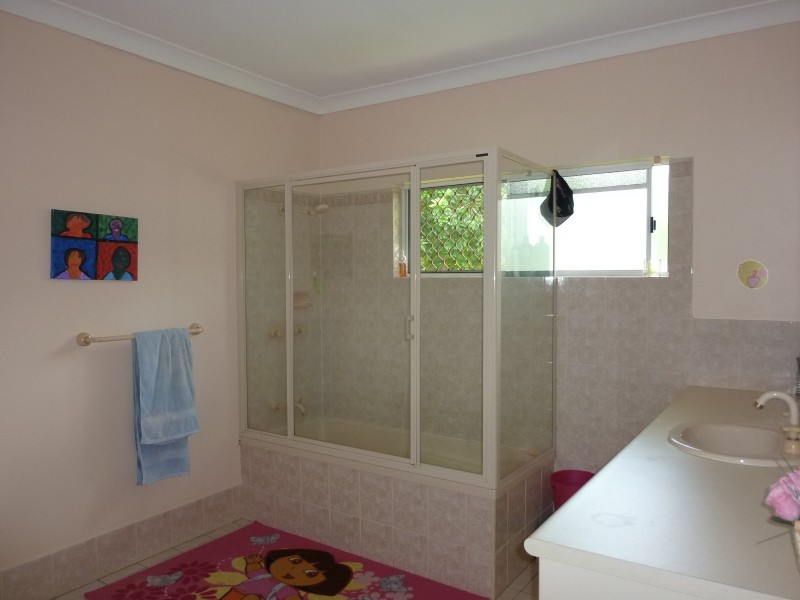 Kewarra Beach QLD 4879