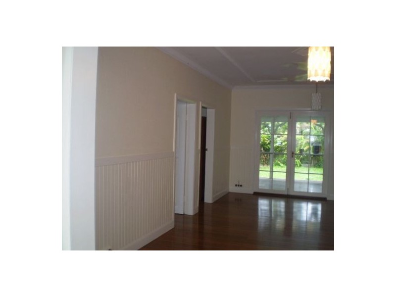 17  Friend St, Edge Hill QLD 4870