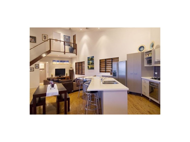 13 Everglades Street, Palm Cove QLD 4879