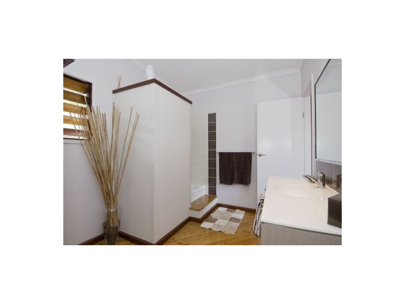 13 Everglades Street, Palm Cove QLD 4879